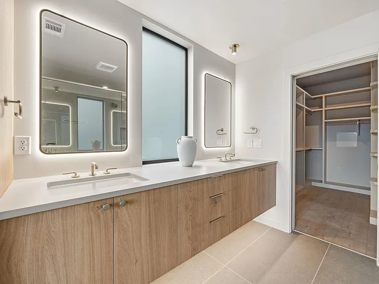 1403 Barton Hills Dr #3 — Photo 9