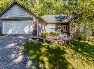 2706 Overlook View Rd, Walland, TN 37886