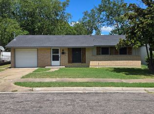 601 Hillside Dr, Sherman, TX 75090