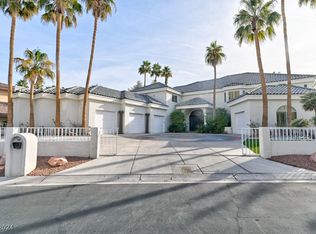 3160 Bel Air Dr, Las Vegas, NV 89109