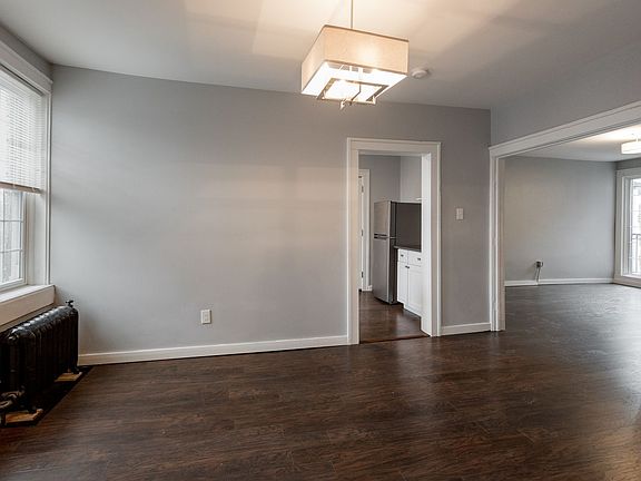 2nd image of 1251 Glynn Ct #B-303