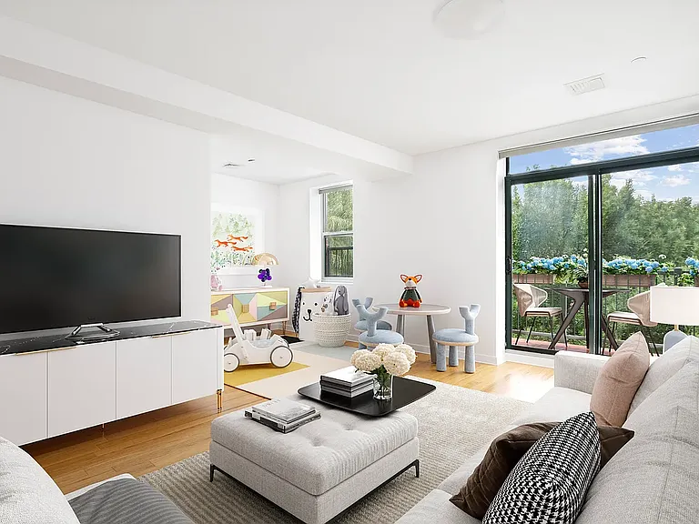 548 6th Ave #PENTHOUSE — Photo 4