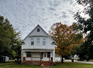 1123 W Main St, Chanute, KS 66720