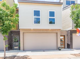 224 Highland Oaks Ln, Lafayette, LA 70508