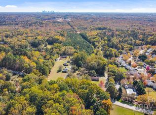 4926 Mount Holly Huntersville Rd, Charlotte, NC 28216
