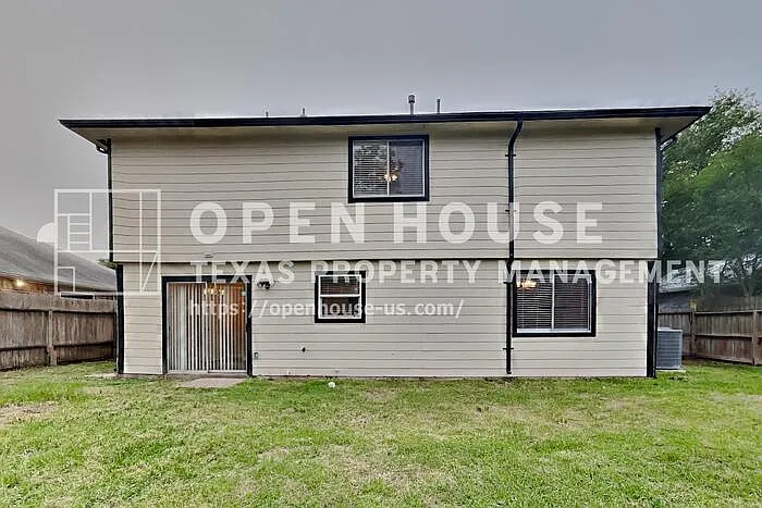 18206 Gravenhurst Ln — Photo 19