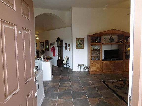 3rd image of 3622 E Meadow Lark Way