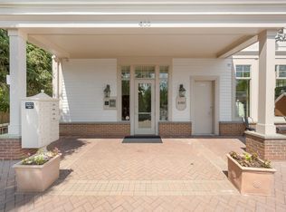 400 Main St APT 6, Armonk, NY 10504