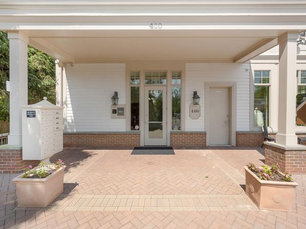 400 Main St APT 6