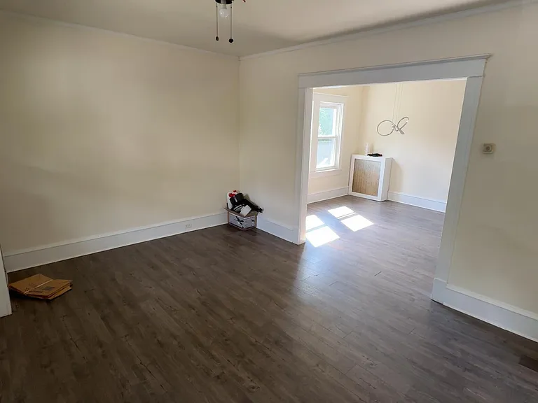 1201 Monroe Ave — Photo 2