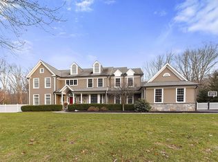 71 Park View Rd S, Pound Ridge, NY 10576