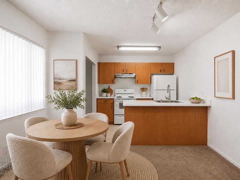 1st image of 2220 Chrysler Dr APT 1