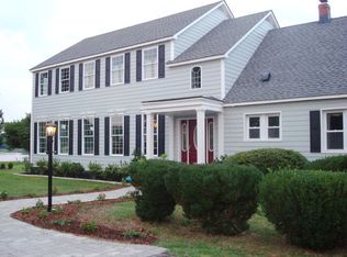 1410 Flats Rd, Urbanna, VA 23175