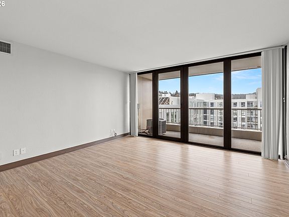 4th image of 255 SW Harrison St APT 20D