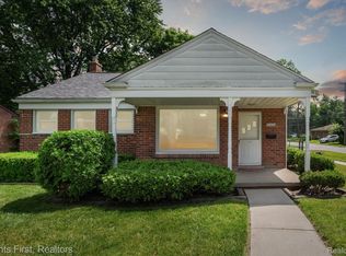 20406 Sumner, Redford, MI 48240