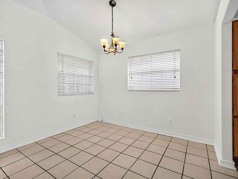 3105 Saint Clair Ave — Photo 6