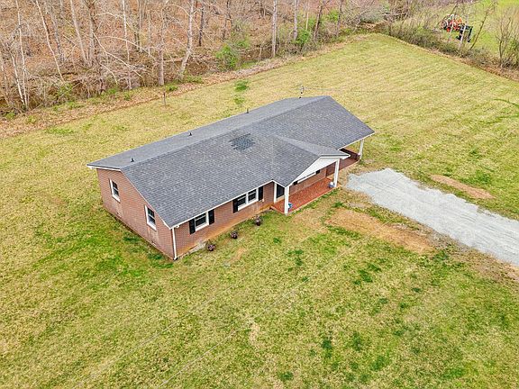 4th image of 1232 Prillaman Switch Rd