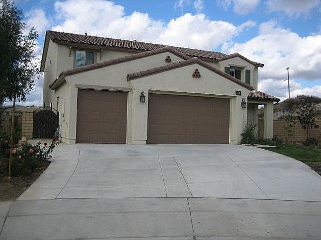 1st image of 27479 English Ivy Ln