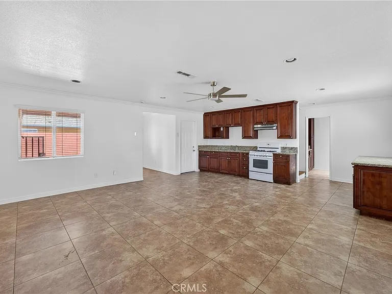 8720 Villa Dr — Photo 13