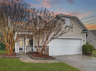 17407 Hawks View Dr, Fort Mill, SC 29715