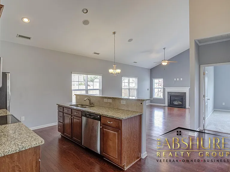 535 Smithridge Way — Photo 7