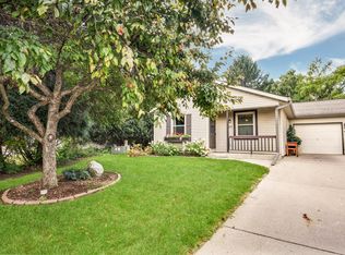 1713 Carrie Ln, West Bend, WI 53095