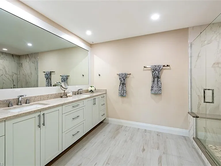 400 Flagship Dr #1002 — Photo 10