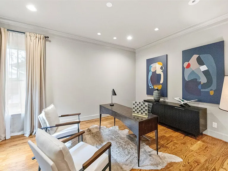 4317 Stanford St — Photo 3