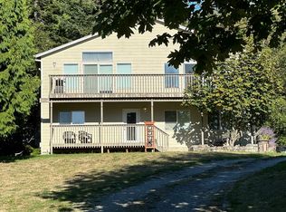 2763 Utopian Way, Camano Island, WA 98282