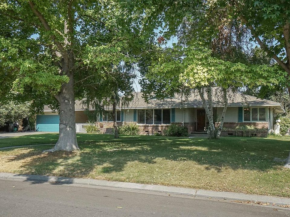 1st image of 2455 Estate Dr