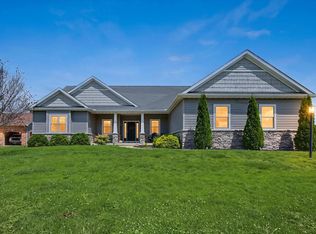 100 Weldon Springs Rd, Monticello, IL 61856