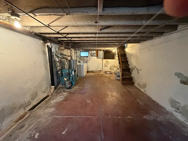 2209 S Beechwood St — Photo 8