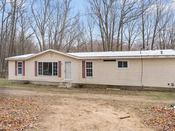 8386 S 135th Ave, Evart, MI 49631