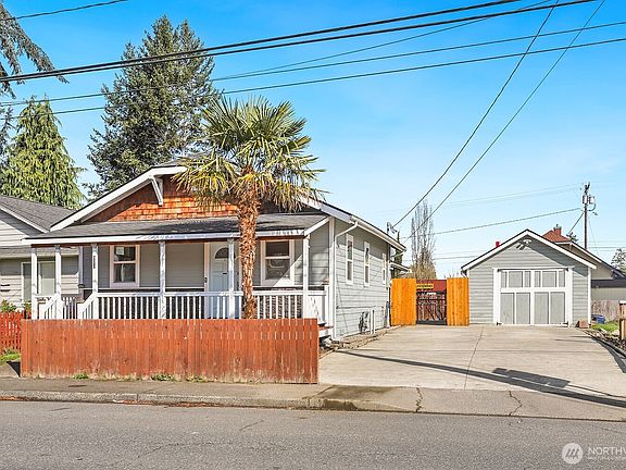 2nd image of 925 McLean Road