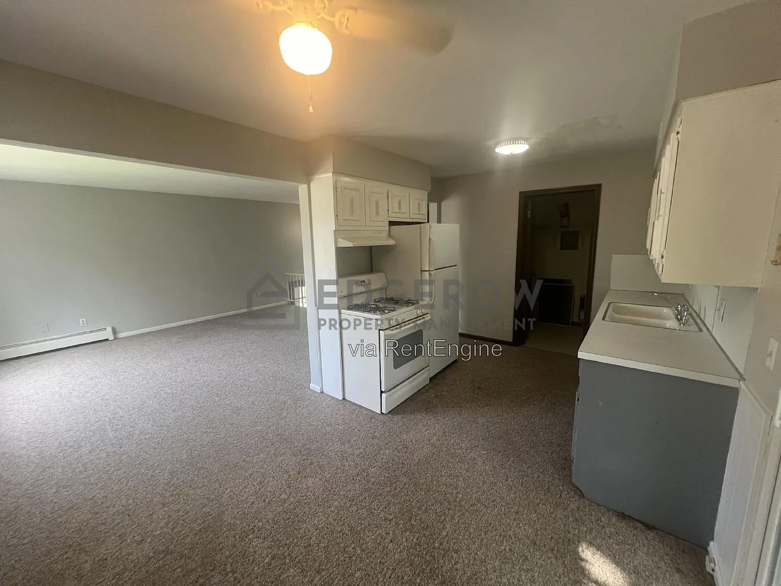 2 bed, 1.0 bath, $1,500 — Photo 4