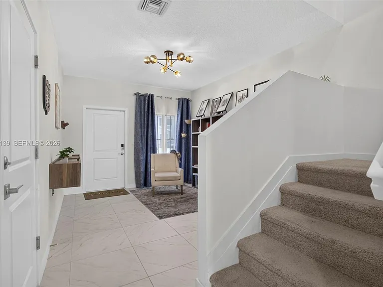 6015 Cranberry Ct — Photo 4