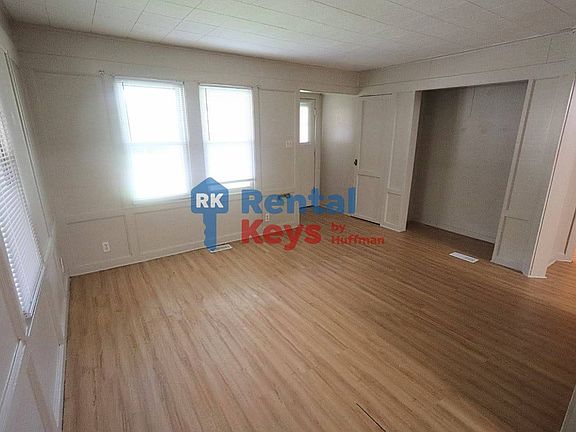 3rd image of 1709 Herndon Dr