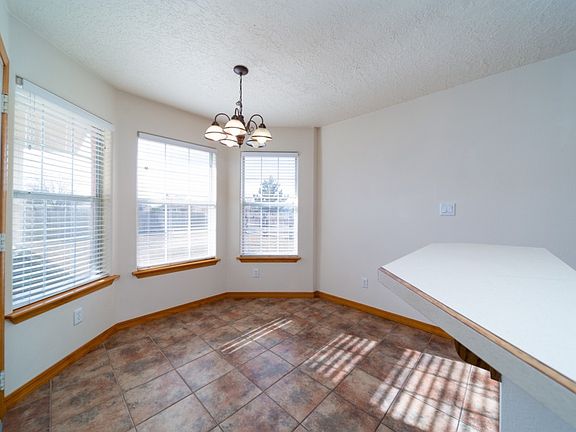 5th image of 2325 Fred Daugherty Dr