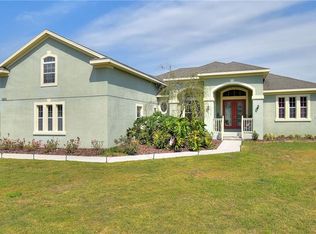 1928 Berry Rd, Plant City, FL 33567