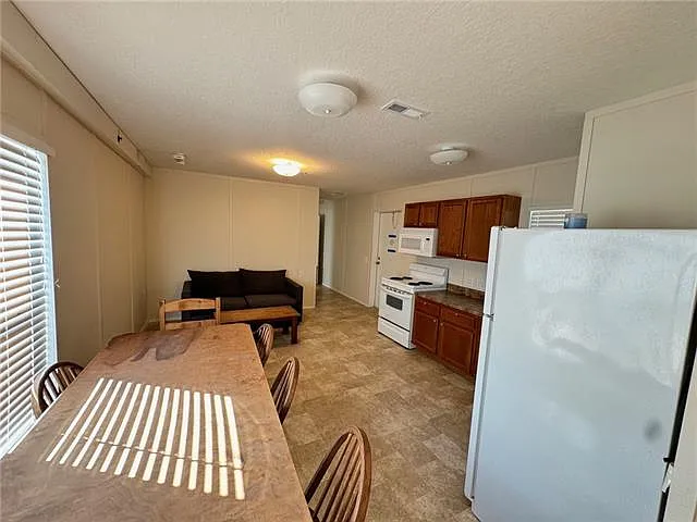 65188 Highway 1058 #3 — Photo 5
