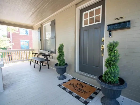 218 Askew Ave, Kansas City, MO 64123