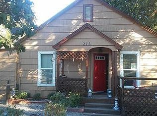 213 E Montana Ave, Homedale, ID 83628