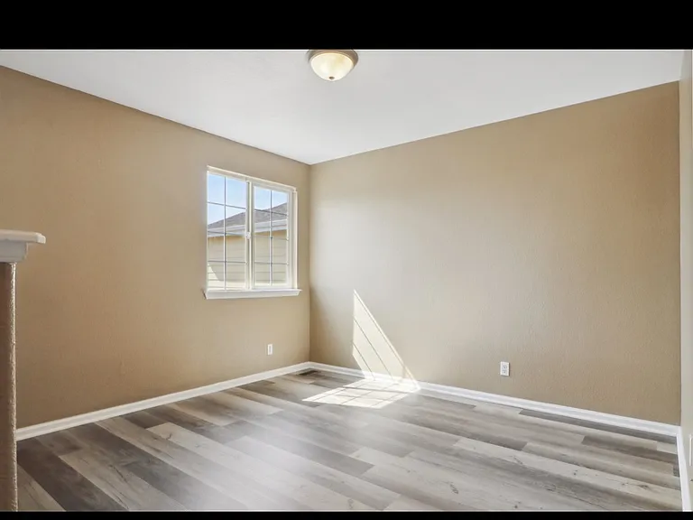 2889 E 110th Dr — Photo 17