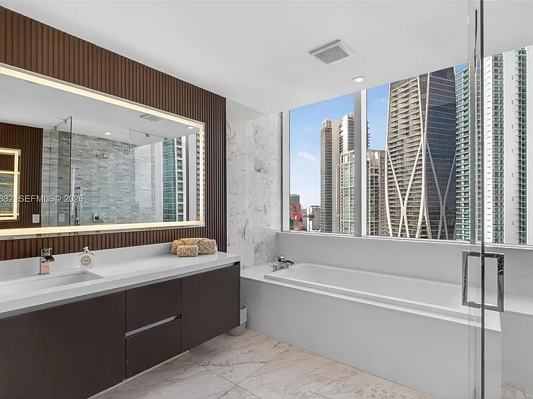 851 NE 1st Ave #3201 — Photo 18