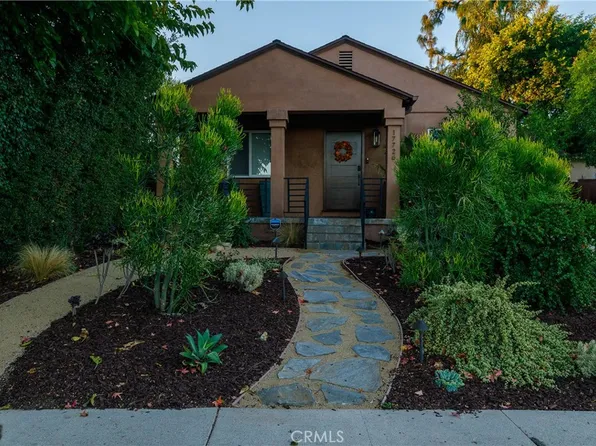 17726 Martha St, Encino, CA 91316
