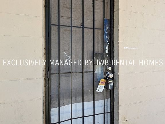 2nd image of 1524 21st St W #2