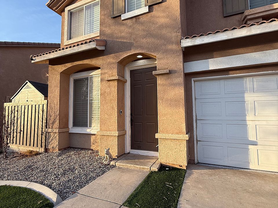 1st image of 6335 Vittoria Ave