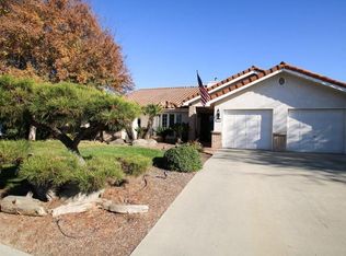 1262 N Jeffrey Dr, Dinuba, CA 93618