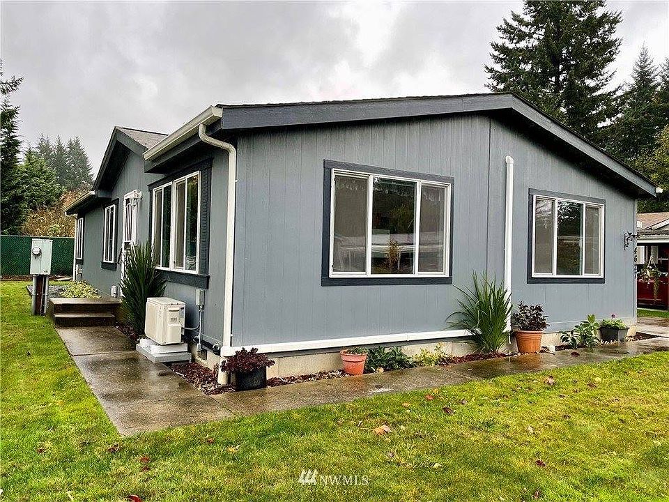1st image of 4627 17th Ln NE #14