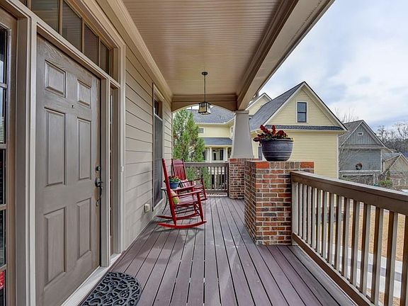 4th image of 2748 Hammond Ct SE
